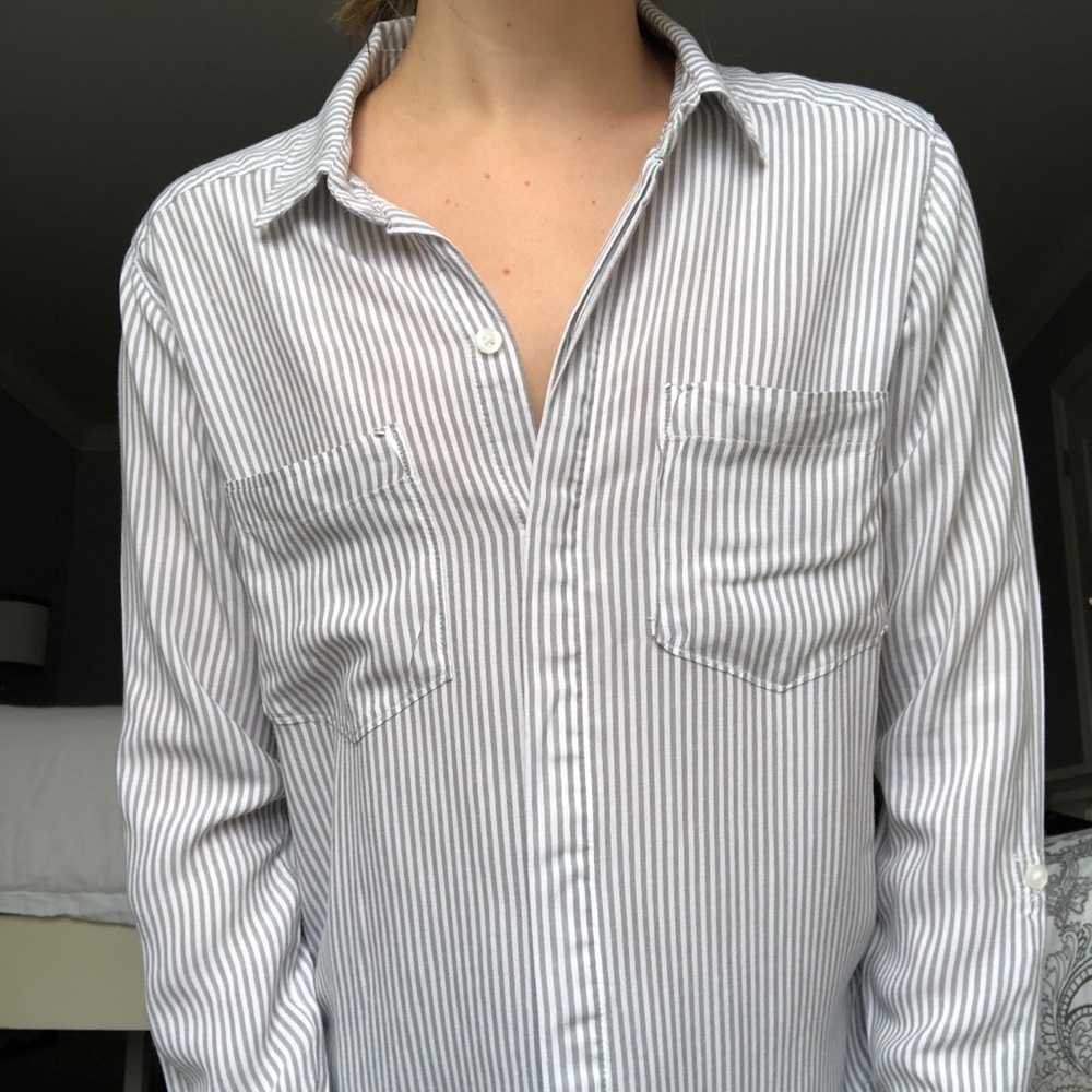 ✨Abercrombie and Fitch shirt